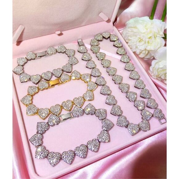 Iced Heart Necklace - Picture 7 of 8